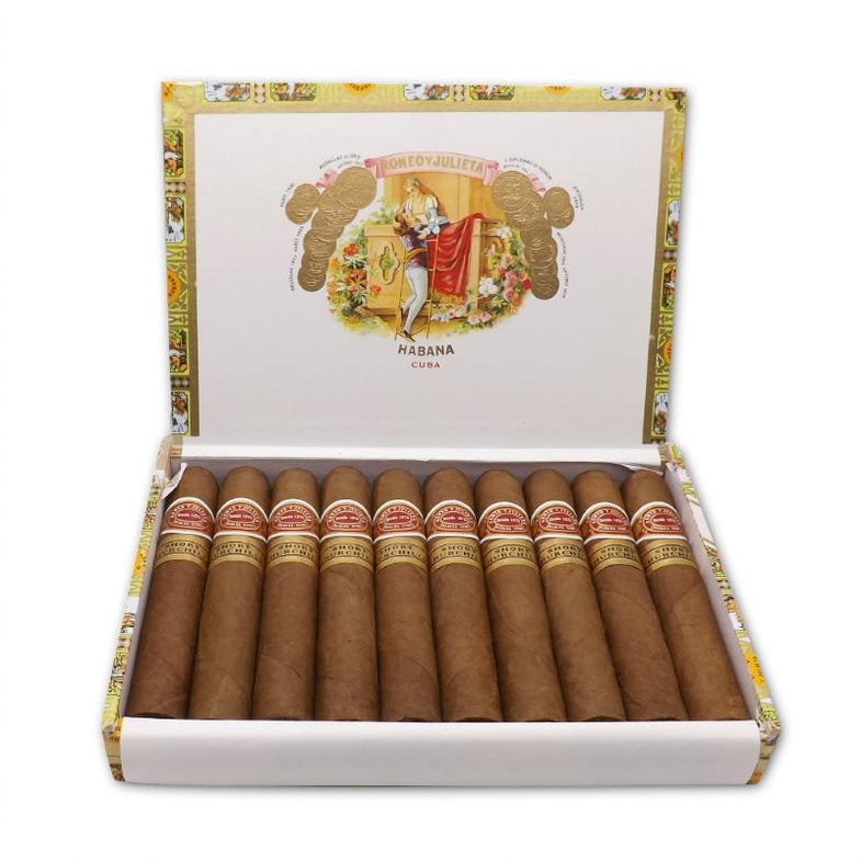 Romeo Y Julieta Short Churchills